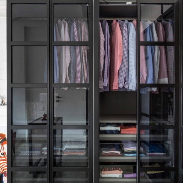 Lemari Pakaian Walk-In 6 Pintu Modern Rangka Aluminium