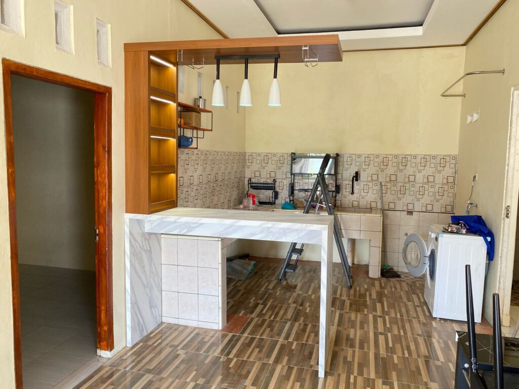 Mini Bar Kitchen Custom – Rumah Bapak Ardi di New Villa Esperanza Semarang