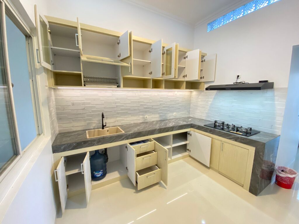 kitchen set CitraGrand Semarang