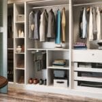 Lemari Pakaian Walk-In Putih Kompak Modern Impian Anda