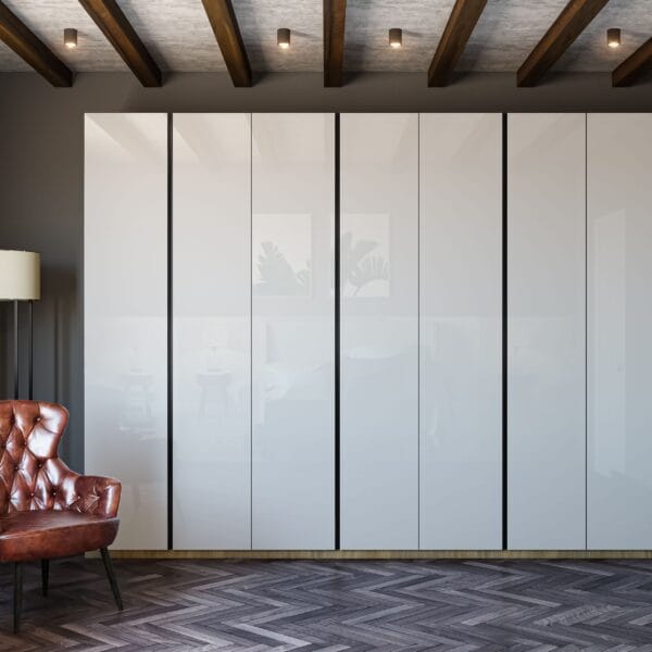 Desain Lemari Ayun Industrial Frosty White dengan Finishing Gloss Tinggi