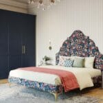 Desain Lemari Ayun 4 Pintu Klasik Warna Biru Indigo Dengan Finishing Matte